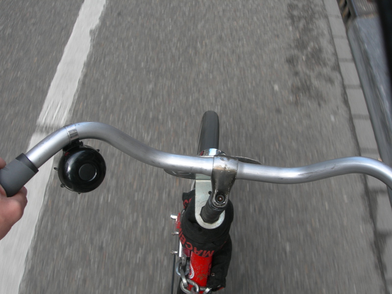 Fietsen door Haarlemmerstraat